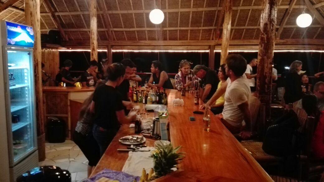 Zenith Inn & Resto Bar Anda  Ngoại thất bức ảnh